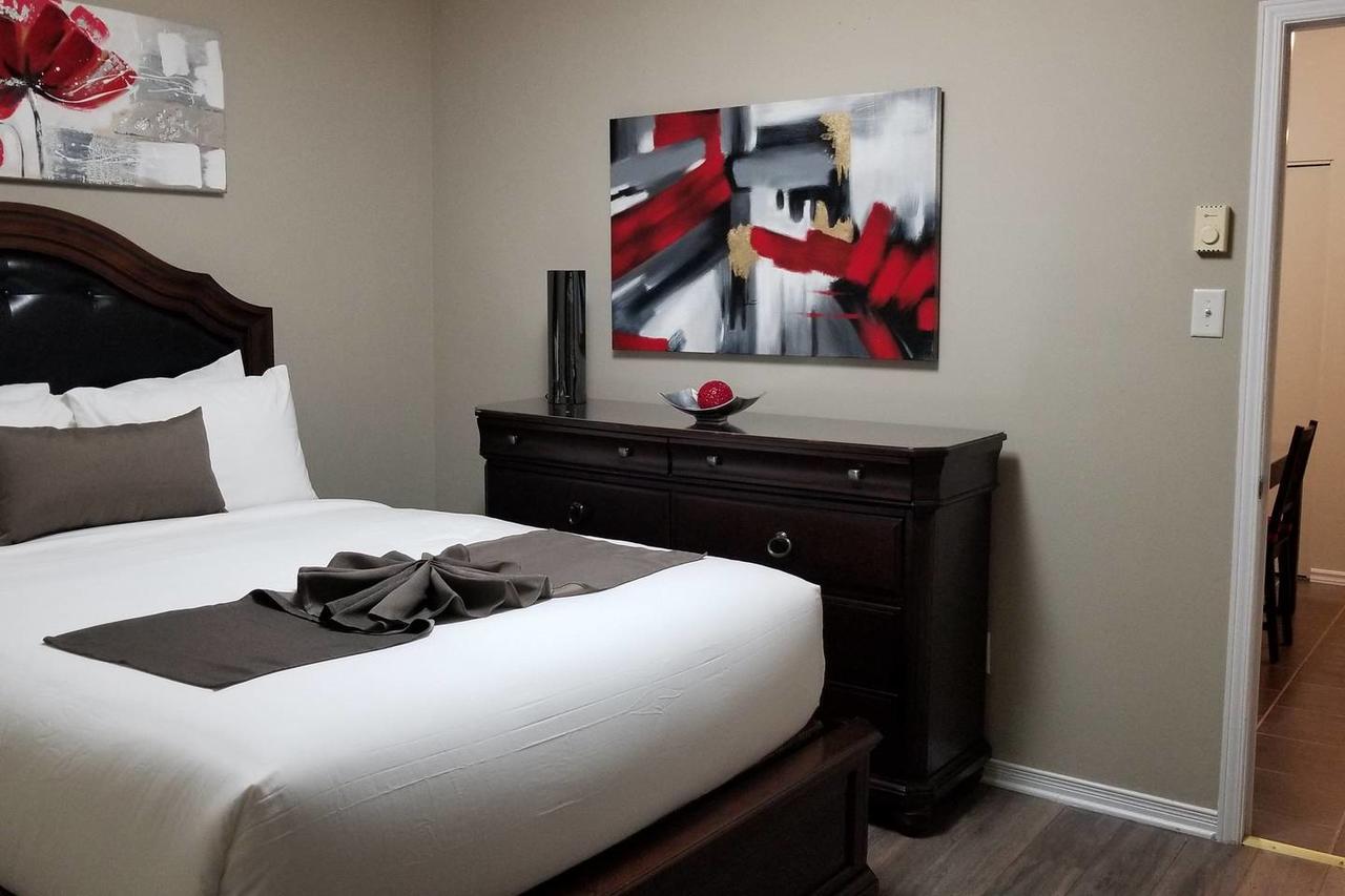 Sweet 2-Bedroom Penthouse Apartment By Amazing Property Rentals Gatineau Exterior foto